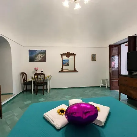 House Free Wi-fi And Air Condition Готель типу 
