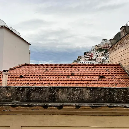 House Free Wi-fi And Air Condition