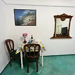 House Free Wi-fi And Air Condition Nocleg ze śniadaniem 3*