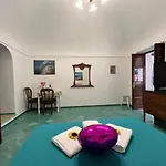 House Free Wi-fi And Air Condition Nocleg ze śniadaniem