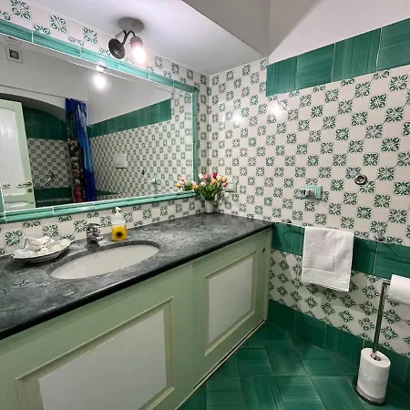 House Free Wi-fi And Air Condition 3* 波西塔諾