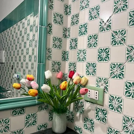 House Free Wi-fi And Air Condition Oda ve Kahvaltı