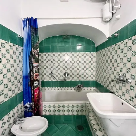 House Free Wi-fi And Air Condition